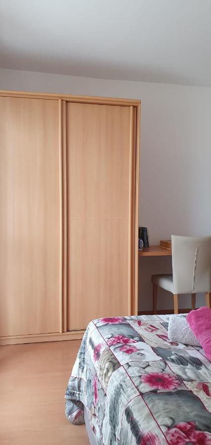 Apartmani Sonia Njivice Ngoại thất bức ảnh