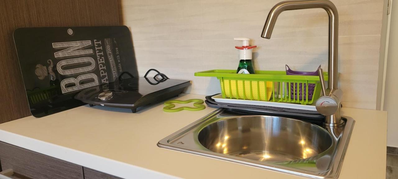 Apartmani Sonia Njivice Ngoại thất bức ảnh